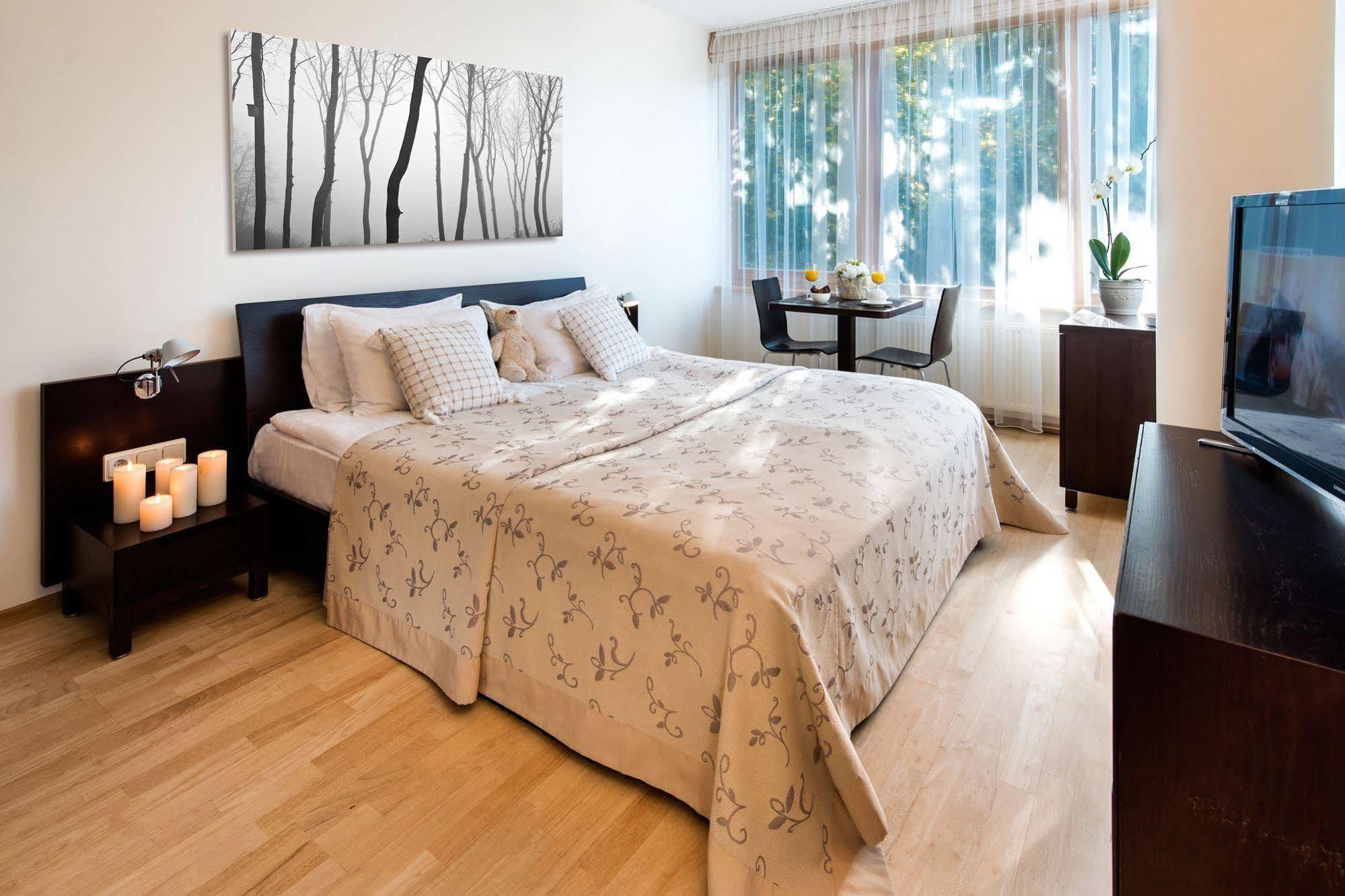 Apartamentai Tylios Pusys Palanga Buitenkant foto
